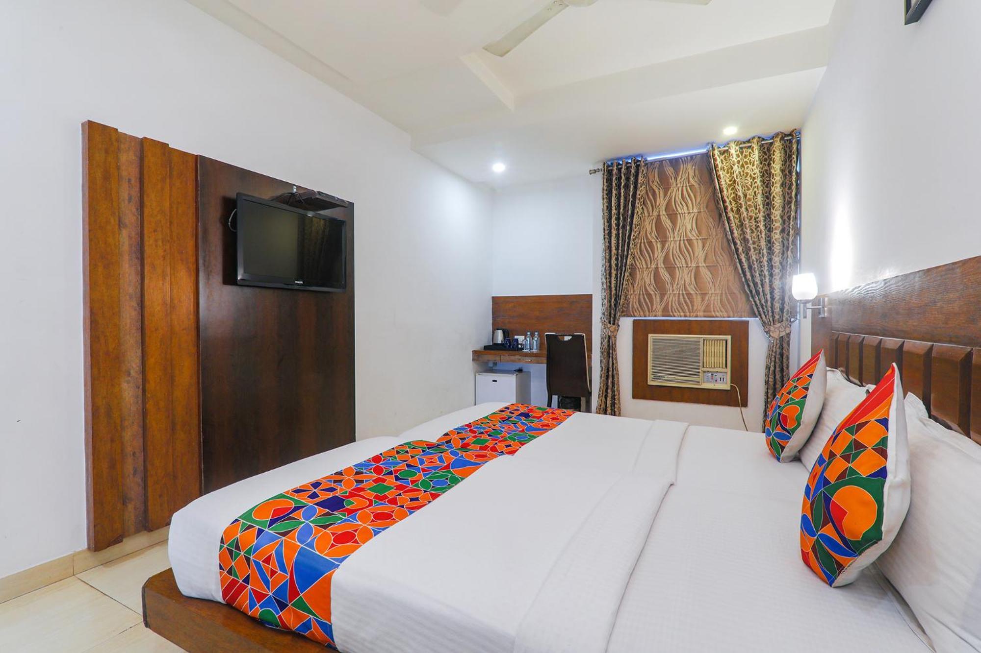 Fabhotel Prime The Continental Лакхнау Екстер'єр фото