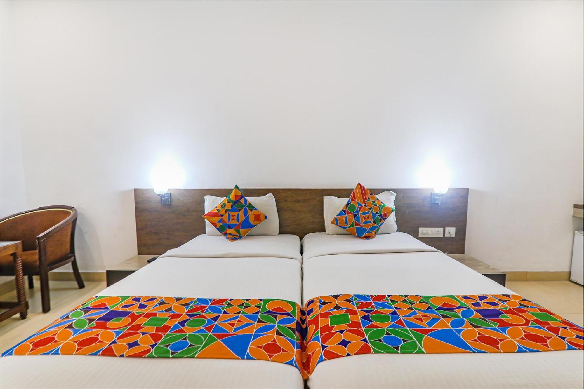 Fabhotel Prime The Continental Лакхнау Екстер'єр фото